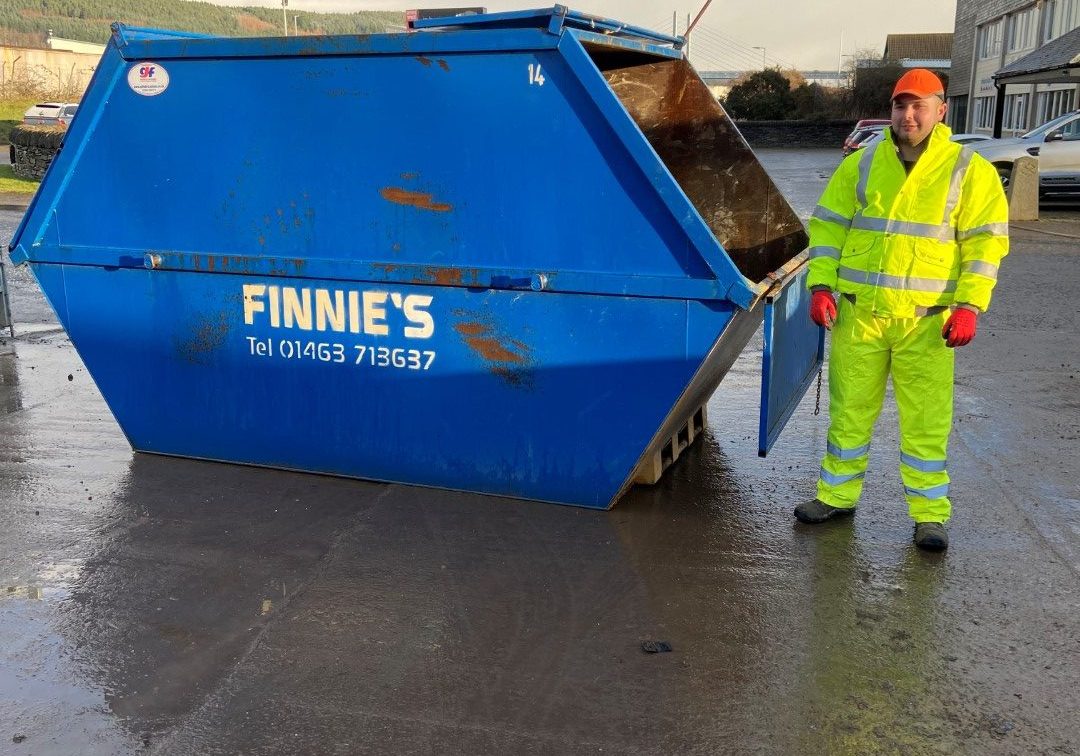 14 Cubic Yard Enclosed Skip (Large)